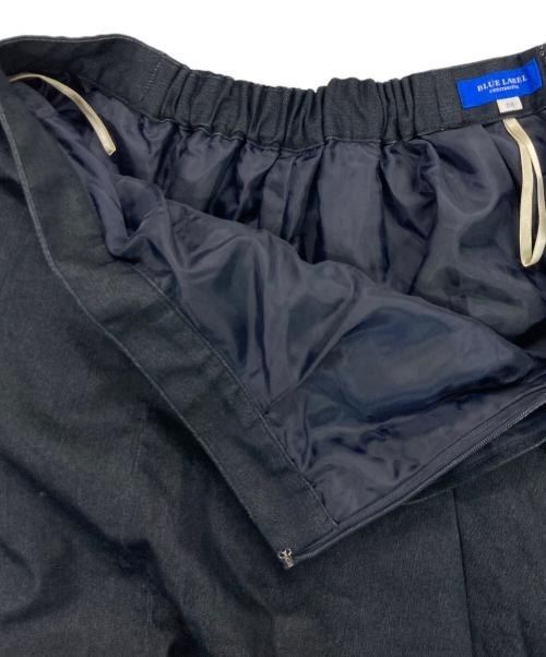 BLUE LABEL CRESTBRIDGE（ブルーレーベルクレストブリッジ）BLUE LABEL CRESTBRIDGE (ブルーレーベルクレストブリッジ) サーキュラースカート ブルー サイズ:38の古着・服飾アイテム