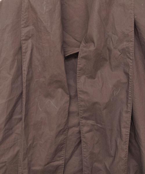 LOEFF（ロエフ）LOEFF (ロエフ) オーガニックコットン タイプライター リボンタイブラウス ブラウン サイズ:記載なしの古着・服飾アイテム