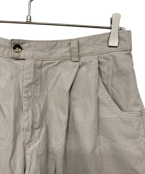 L.L.Bean（エルエルビーン）L.L.Bean (エルエルビーン) タックハーフパンツ ベージュ サイズ:14の古着・服飾アイテム