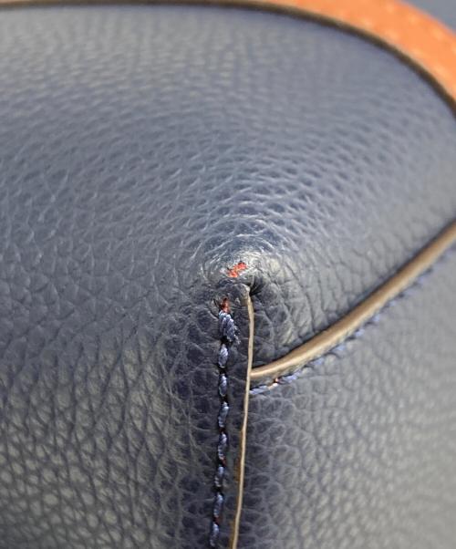 TORY BURCH（トリーバーチ）TORY BURCH (トリーバーチ) 2WAYバッグ ネイビーの古着・服飾アイテム