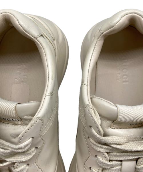 GUCCI（グッチ）GUCCI (グッチ) ライトンシェリーラインスニーカー ベージュ サイズ:37　1/2の古着・服飾アイテム