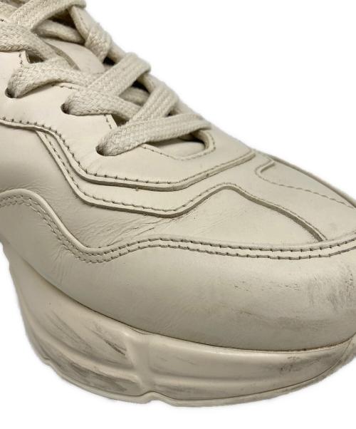 GUCCI（グッチ）GUCCI (グッチ) ライトンシェリーラインスニーカー ベージュ サイズ:37　1/2の古着・服飾アイテム