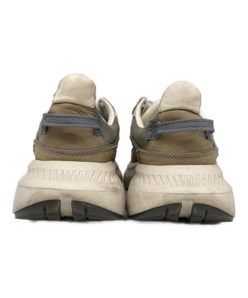 UGG（アグ）UGG (アグ) CA805 V2 NUBUCK GRAY ベージュ サイズ:26.5の古着・服飾アイテム