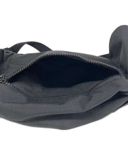 DSQUARED2（ディースクエアード）DSQUARED2 (ディースクエアード) ショルダーバッグ ブラックの古着・服飾アイテム