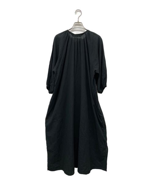 CLOTH&CROSS（クロスアンドクロス）CLOTH&CROSS (クロスアンドクロス) 前開きの比翼ワンピース ブラック サイズ:Fの古着・服飾アイテム