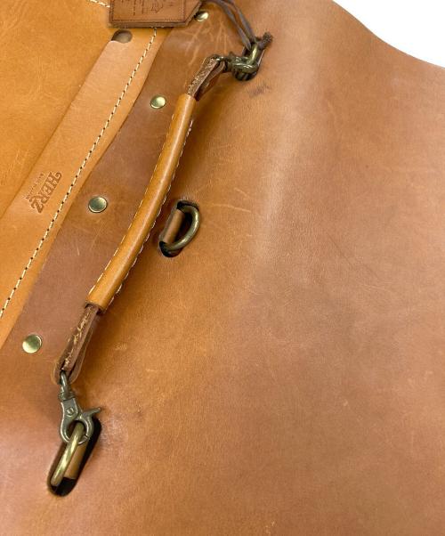 Herz（ヘルツ）Herz (ヘルツ) ナレッジバッグ ブラウンの古着・服飾アイテム