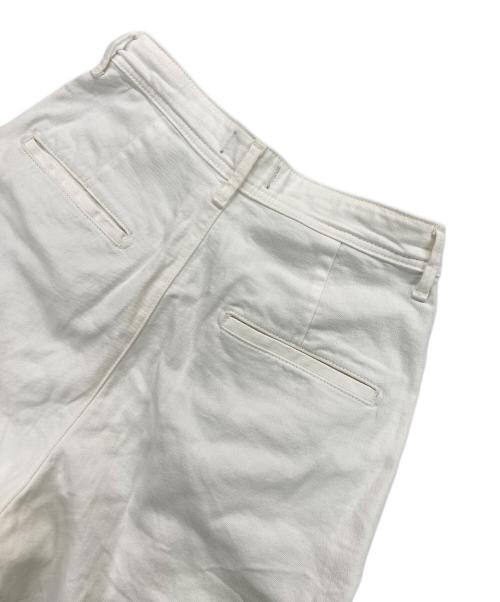 YANUK（ヤヌーク）YANUK (ヤヌーク) タックパンツ ホワイト サイズ:Sの古着・服飾アイテム