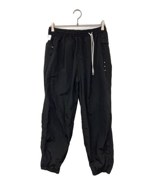 迷迭香（マンネンロウ）迷迭香 (マンネンロウ) NYLON HARVEST TRAINER ブラック サイズ:３の古着・服飾アイテム