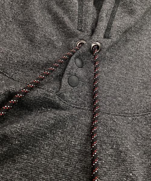 NANGA（ナンガ）NANGA (ナンガ) ECO HYBRID MINI BOX LOGO EMBROIDERY SWEAT HOODIE グレー サイズ:Ｍの古着・服飾アイテム