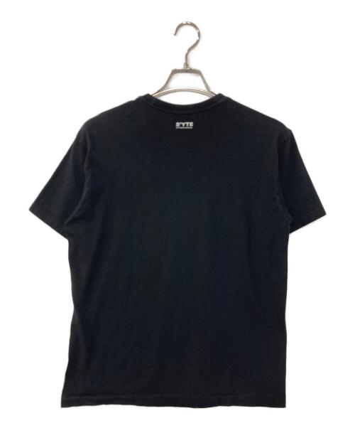 KUME.JP（クメ）KUME.JP (クメ) s'yte (サイト) S’YTE×KUME.JP collaboration プリントTシャツ ブラック サイズ:2の古着・服飾アイテム