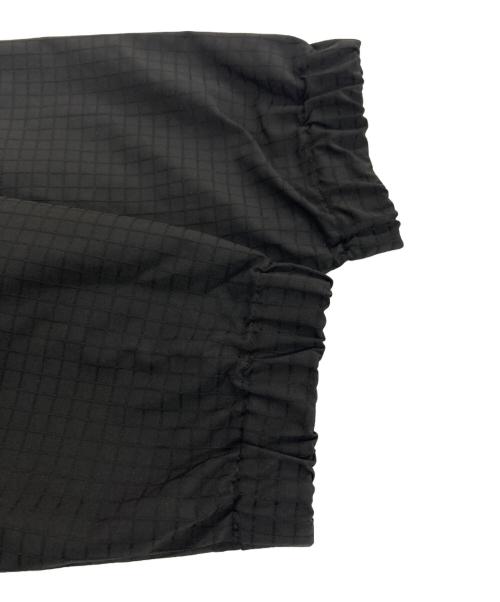 THE BLACK EYE PATCH（ブラックアイパッチ）THE BLACK EYE PATCH (ブラックアイパッチ) SMALL OG RIPSTOP NYLON MOUNTAIN PARKA ブラック サイズ:Lの古着・服飾アイテム