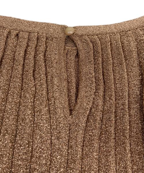 GIORGIO ARMANI（ジョルジョアルマーニ）GIORGIO ARMANI (ジョルジョアルマーニ) ノースリーブカットソー ベージュ サイズ:不明の古着・服飾アイテム