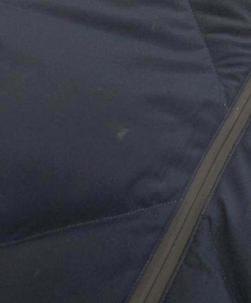 Carhartt WIP（カーハート ワークインプログレス）Carhartt WIP (カーハート ワークインプログレス) TREVOR JACKET / トレバー ジャケット 中綿ジャケット ネイビー サイズ:Mの古着・服飾アイテム