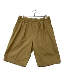 BEAMS PLUS（ビームスプラス）の古着「2 Pleats Relax Trousers Comfort Cloth」｜ベージュ