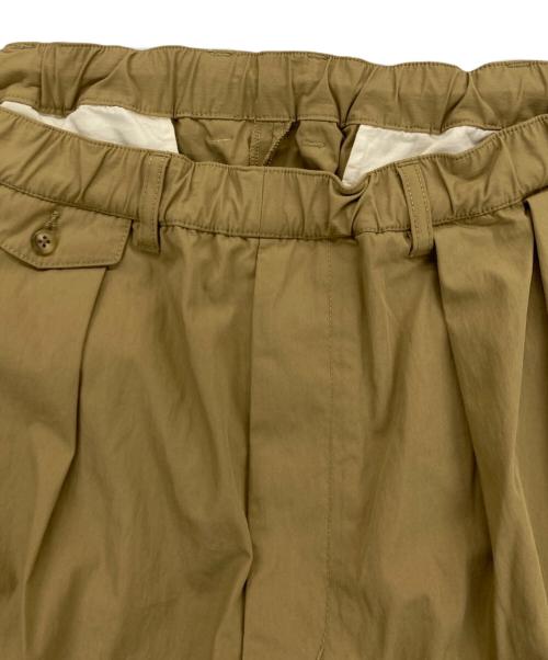 BEAMS PLUS（ビームスプラス）BEAMS PLUS (ビームスプラス) 2 Pleats Relax Trousers Comfort Cloth ベージュ サイズ:XLの古着・服飾アイテム