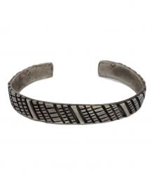 Navajo（ナバホ）の古着「バングル」｜シルバー