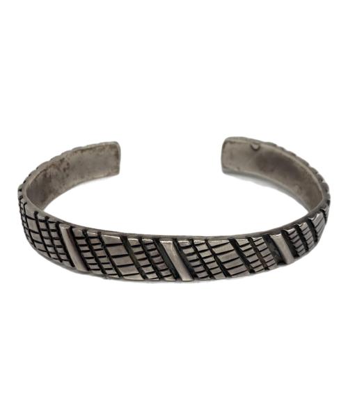 Navajo（ナバホ）Navajo (ナバホ) バングル シルバーの古着・服飾アイテム