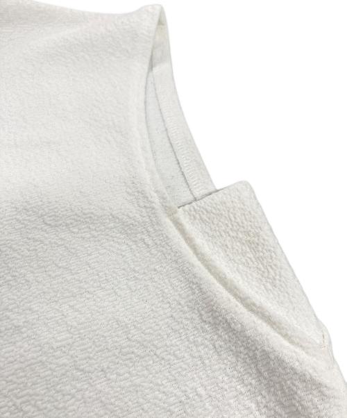 INDIVI（インディヴィ）INDIVI (インディヴィ) ノースリーブカットソー ホワイト サイズ:05 未使用品の古着・服飾アイテム