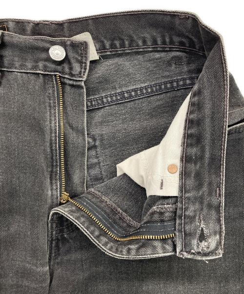 LEVI'S（リーバイス）LEVI'S (リーバイス) 505ブラックデニムパンツ ブラック サイズ:Ｗ31の古着・服飾アイテム