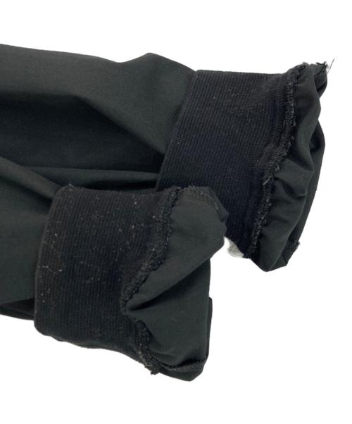 FRED PERRY（フレッドペリー）FRED PERRY (フレッドペリー) 月桂樹刺繍ロゴジップブルゾン ブラック サイズ:Lの古着・服飾アイテム