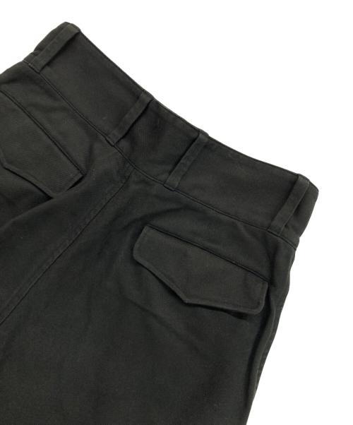 BLURHMS（ブラームス）BLURHMS (ブラームス) Cotton Serge 47 Pants ブラック サイズ:1の古着・服飾アイテム