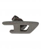 DIESELディーゼル）の古着「Dロゴピアス」｜シルバー