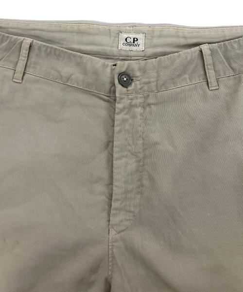 C.P COMPANY（シーピーカンパニー）C.P COMPANY (シーピーカンパニー) コットンダブルニーパンツ ベージュ サイズ:56の古着・服飾アイテム