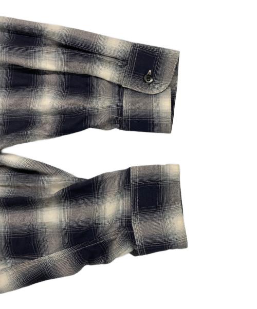 AiE（エーアイイー）AiE (エーアイイー) オンブレレーヨンツイル ペインターシャツ ブラック サイズ:Sの古着・服飾アイテム