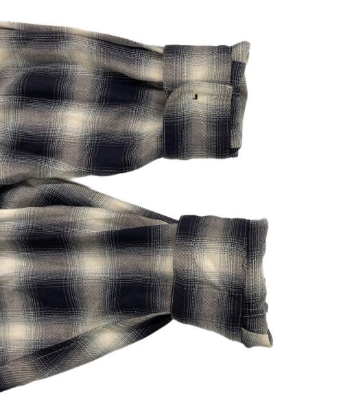 AiE（エーアイイー）AiE (エーアイイー) オンブレレーヨンツイル ペインターシャツ ブラック サイズ:Sの古着・服飾アイテム