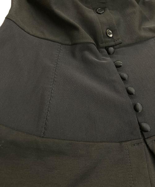 AKIKOAOKI（アキコアオキ）AKIKOAOKI (アキコアオキ) STRETCH COSET SHIRTS ブラック サイズ:Fの古着・服飾アイテム