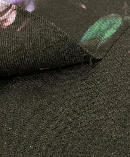 LAD MUSICIAN（ラッドミュージシャン）LAD MUSICIAN (ラッドミュージシャン) 1B JACKET WOOL GABARDINE INKJET (FLOWER) ブラック サイズ:44の古着・服飾アイテム