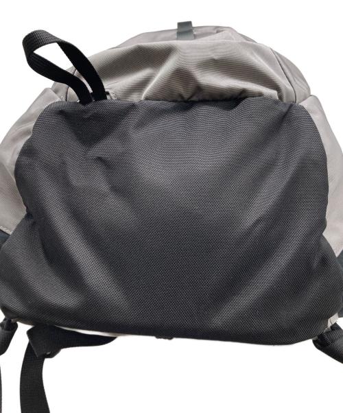Columbia（コロンビア）Columbia (コロンビア) ペッパーロックアドバンス27Lバックパック グレーの古着・服飾アイテム