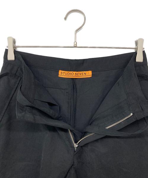studio seven（スタジオセブン）studio seven (スタジオセブン) Logo Print Cargo Pants ブラック サイズ:Ｍの古着・服飾アイテム