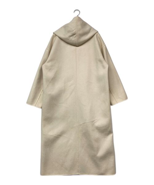 TOMORROW LAND（トゥモローランド）TOMORROW LAND (トゥモローランド) リバーシブルフーデッドコート アイボリー サイズ:38の古着・服飾アイテム