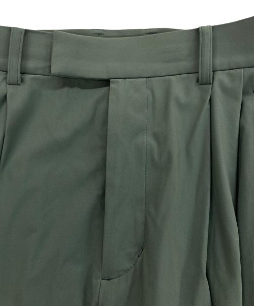 STUNNING LURE（スタニングルアー）STUNNING LURE (スタニングルアー) スイムジャージー2タックパンツ ストレート スラックス オリーブ サイズ:00の古着・服飾アイテム