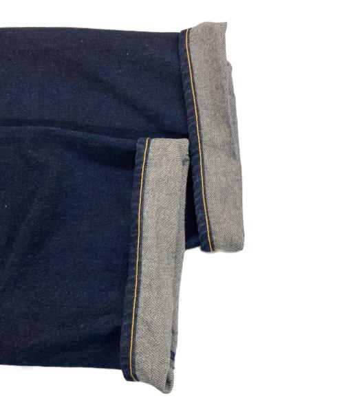 moussy（マウジー）moussy (マウジー) CROSS WAIST WIDE STRAIGHT インディゴの古着・服飾アイテム