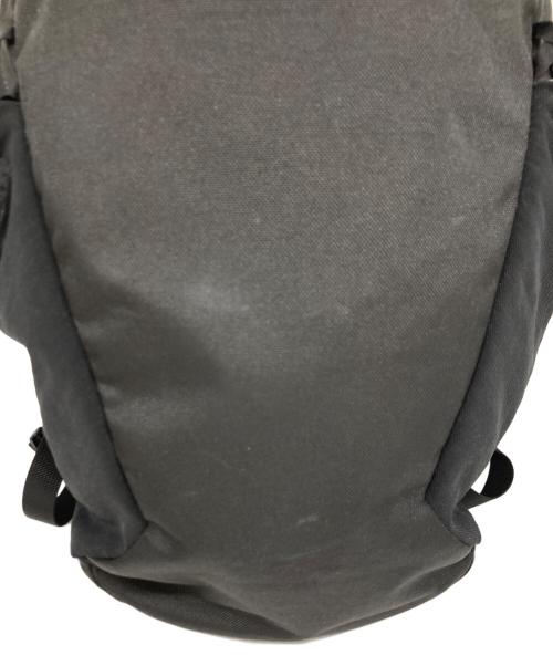 ARC'TERYX（アークテリクス）ARC'TERYX (アークテリクス) MANTIS 16 BACKPACK ブラックの古着・服飾アイテム