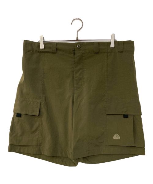 NIKE ACG（ナイキエーシージー）NIKE ACG (ナイキエーシージー) カーゴハーフパンツ オリーブ サイズ:Lの古着・服飾アイテム