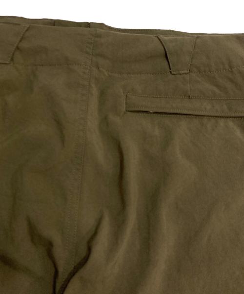 NIKE ACG（ナイキエーシージー）NIKE ACG (ナイキエーシージー) カーゴハーフパンツ オリーブ サイズ:Lの古着・服飾アイテム