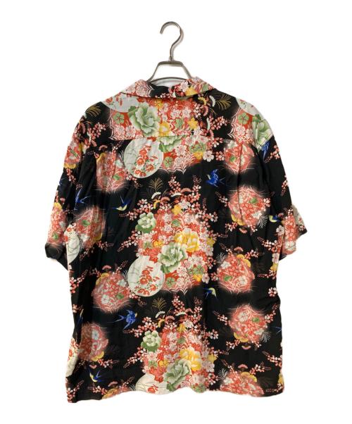 Sun Surf（サンサーフ）Sun Surf (サンサーフ) RAYON HAWAIIAN SHIRT ピンク×ブラック サイズ:XLの古着・服飾アイテム