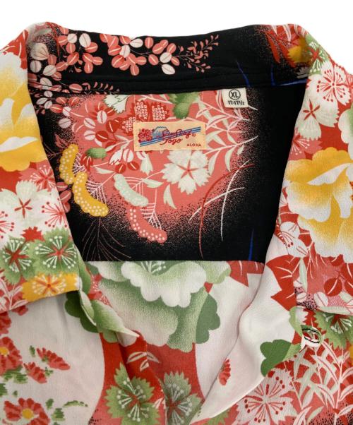 Sun Surf（サンサーフ）Sun Surf (サンサーフ) RAYON HAWAIIAN SHIRT ピンク×ブラック サイズ:XLの古着・服飾アイテム