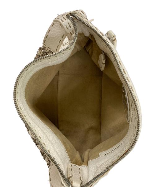 FENDI（フェンディ）FENDI (フェンディ) セレリアハンドバッグ ホワイトの古着・服飾アイテム