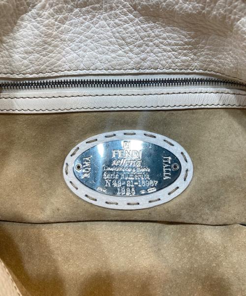 FENDI（フェンディ）FENDI (フェンディ) セレリアハンドバッグ ホワイトの古着・服飾アイテム