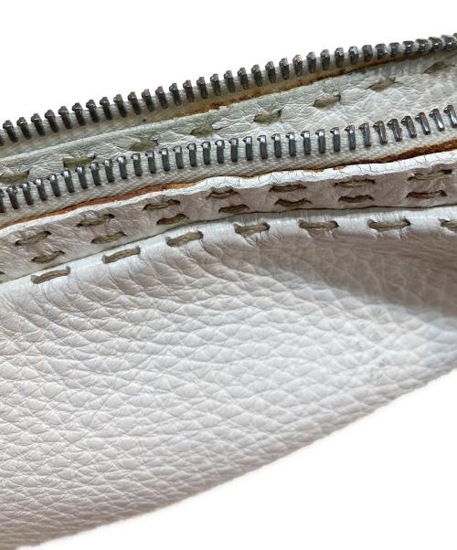 FENDI（フェンディ）FENDI (フェンディ) セレリアハンドバッグ ホワイトの古着・服飾アイテム