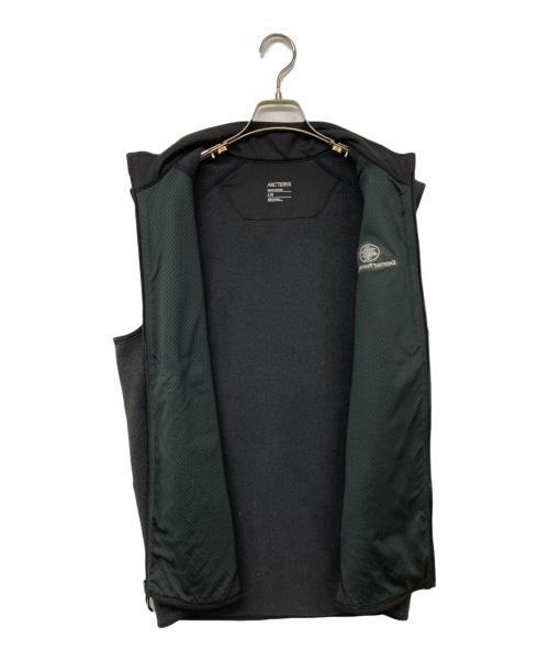 ARC'TERYX（アークテリクス）ARC'TERYX (アークテリクス) COVERT VEST ブラック サイズ:Lの古着・服飾アイテム