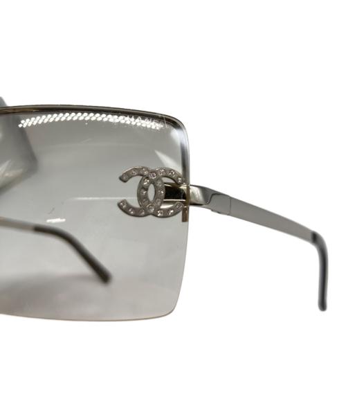 CHANEL（シャネル）CHANEL (シャネル) ココマークリムレスサングラス シルバー サイズ:62□15 120の古着・服飾アイテム