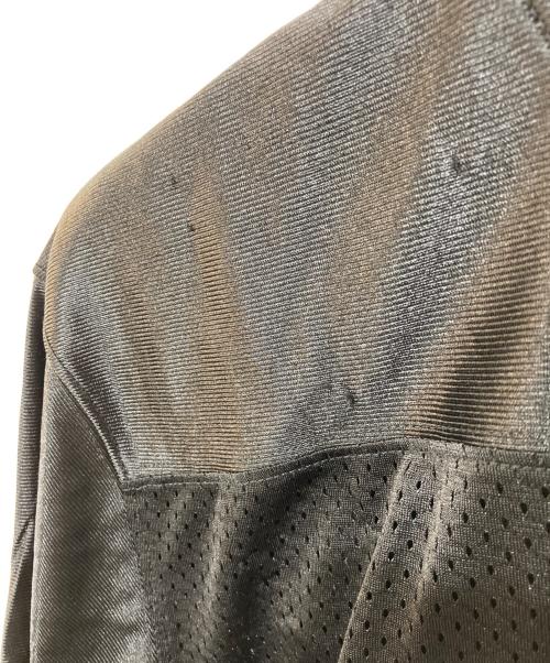 HUF（ハフ）HUF (ハフ) VENOM FOOTBALL JERSEY ブラック サイズ:Mの古着・服飾アイテム