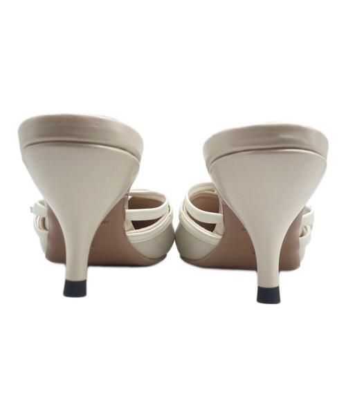 HER LIP TO（ハーリップトゥ）HER LIP TO (ハーリップトゥ) Double Belted Cross Mules/ミュール ベージュ サイズ:37の古着・服飾アイテム