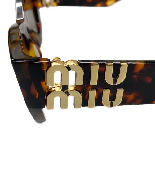MIU MIU（ミュウミュウ）MIU MIU (ミュウミュウ) サングラス ブラウン サイズ:53□22 135の古着・服飾アイテム
