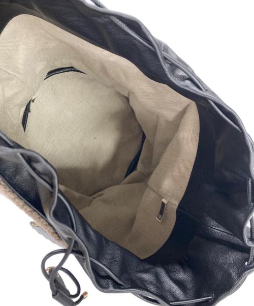 Chloe（クロエ）Chloe (クロエ) Jorge Multicolor Black Stripe Knit Bucket Bag ベージュの古着・服飾アイテム